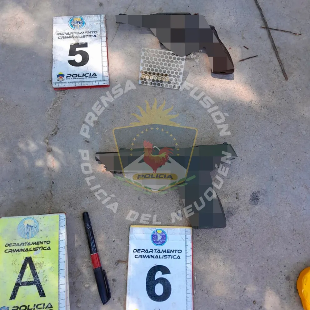 Tres hombres fueron detenidos circulando por el centro con armas de fuego