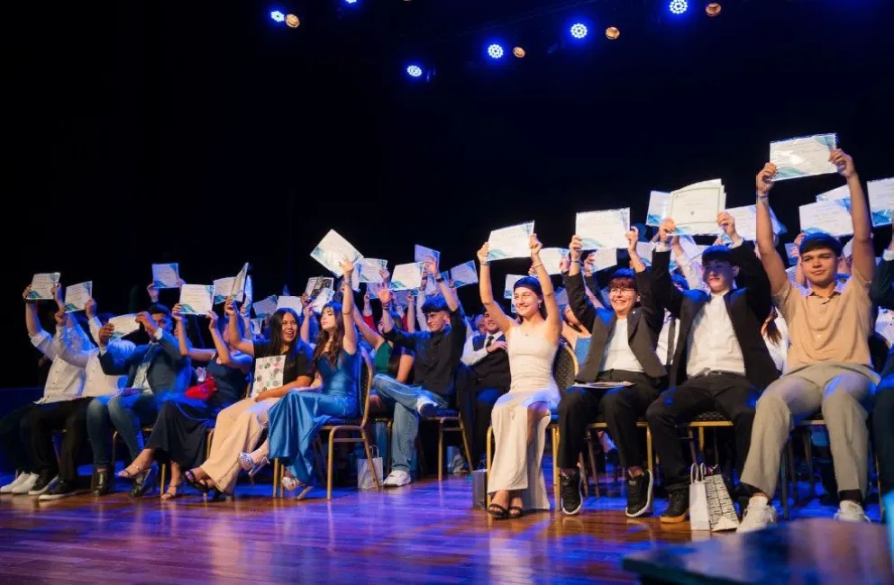 Estudiantes del CET 30 celebran el cierre de sus pasantías en la Municipalidad  