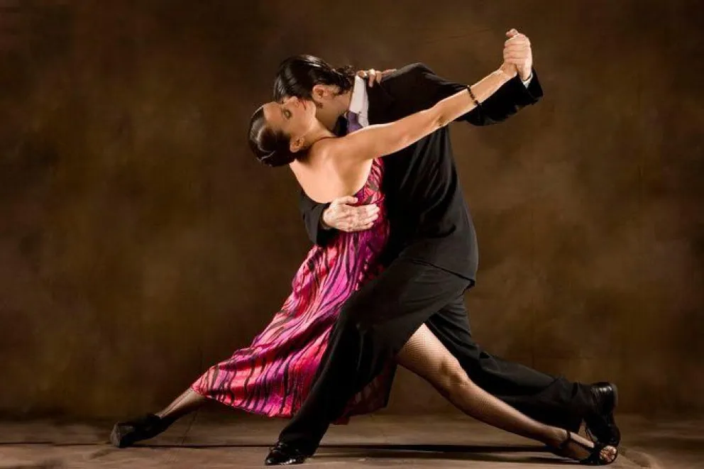  Cipolletti celebra el Día Internacional del Tango con arte, danza y música