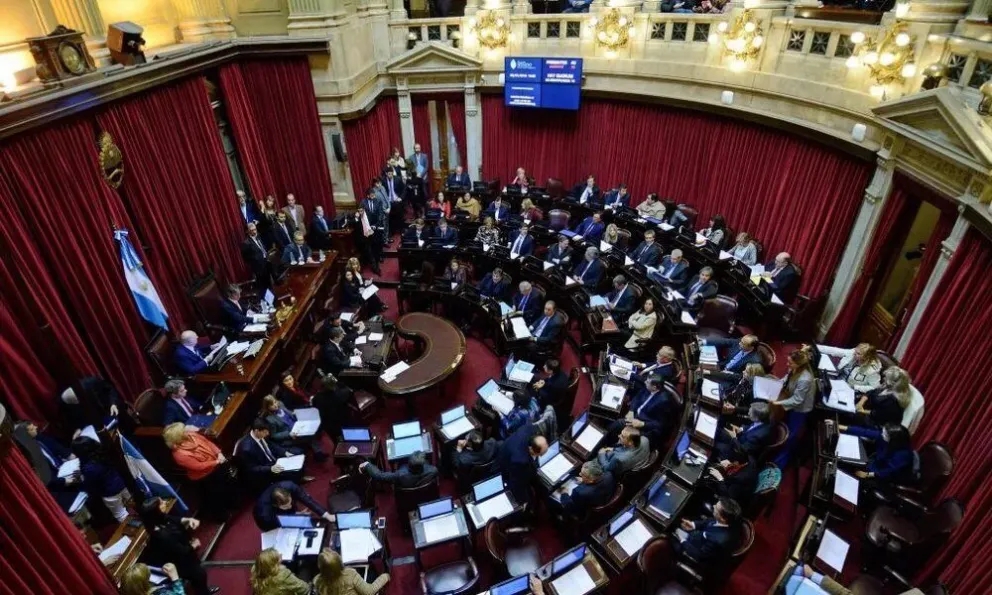 Kueider fue removido del cargo por 60 votos afirmativos, seis negativos y una abstención