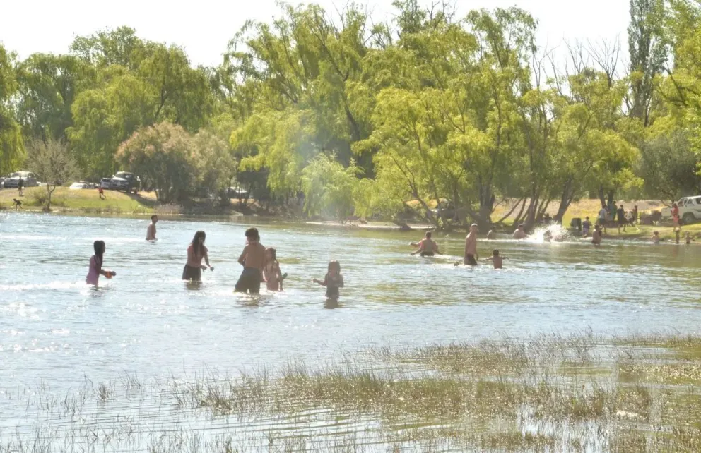 La Isla Jordán, un buen espacio para refugiarse de las altas temperaturas que se prevén para esta jornada. Foto: archivo.