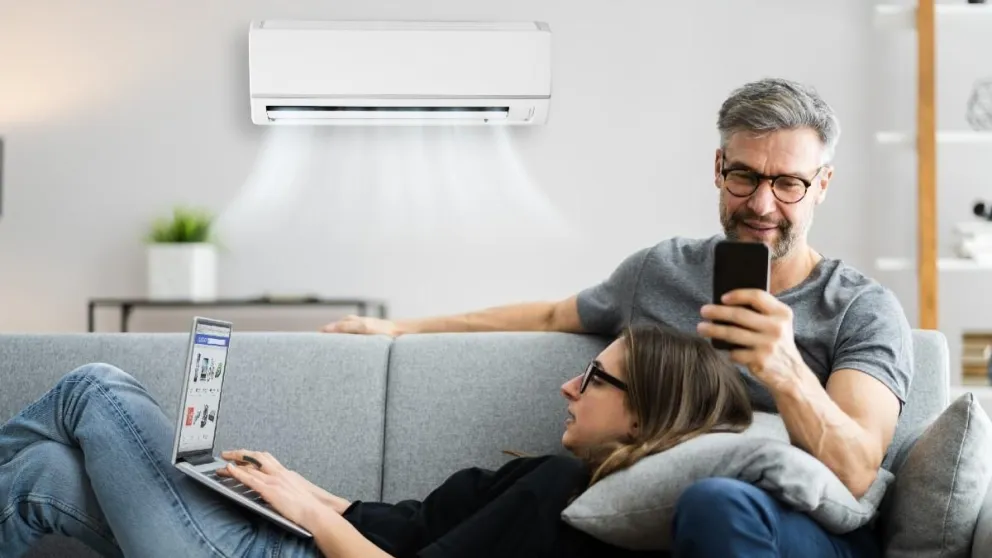Los especialistas lograron ponerse de acuerdo en el "punto intermedio" de un equipo de aire acondicionado: tranquilidad para el cuerpo y la billetera. Foto: archivo.