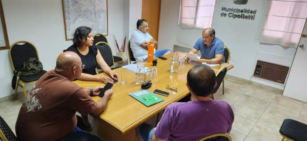 Los gremios municipales quieren discutir los aumentos salariales que se otorgaron durante 2024 para equipararlos con la inflación medida por el INDEC en Patagonia.