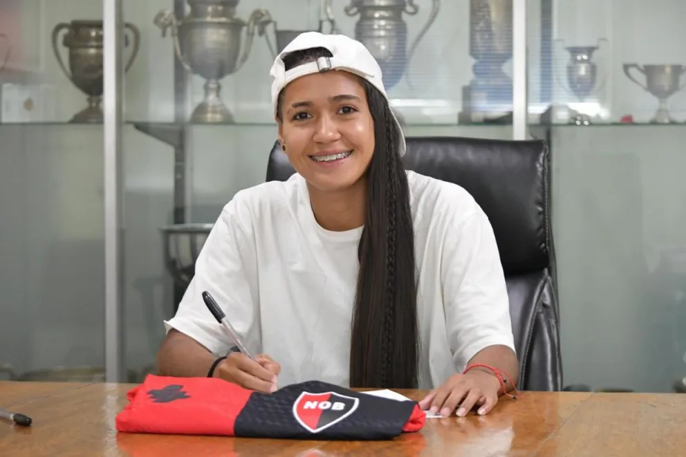 Yuliana es una deportista que con tan solo 22 años tiene una gran trayectoria en el fútbol. | Foto (Redes sociales)