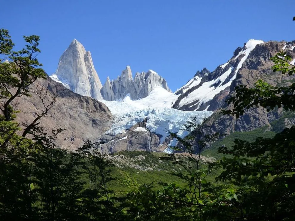 Indican que el vuelco de las embarcaciones se debió a las adversas condiciones climáticas.