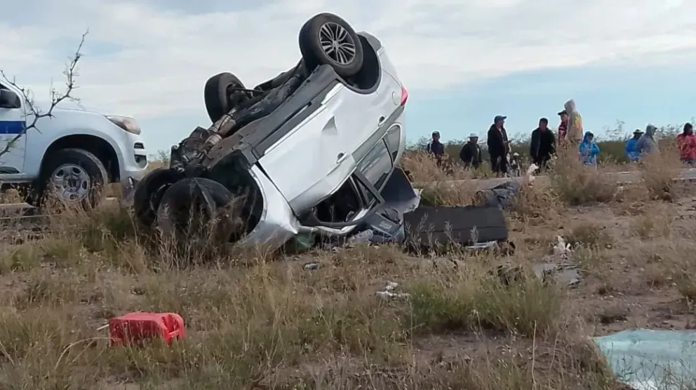 En la camioneta viajaban dos parejas, fallecieron los cuatro ocupantes. | Foto (gentileza)