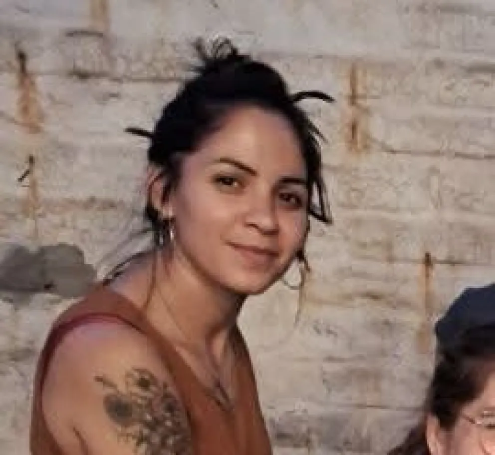 Antonella perdió el control de su bicicleta y chocó contra uno de los arcos de la estructura (Imagen gentileza redes sociales)