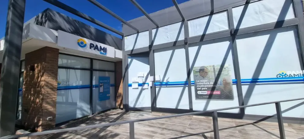 Desde PAMI Cipolletti indicaron que quienes hayan perdido su turno podrán asistir el próximo lunes.  | Foto (Daniela Luján)