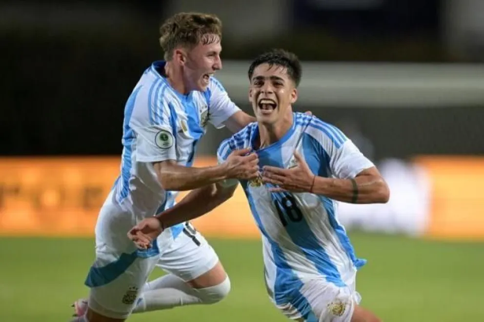 Con este triunfo, Argentina suma siete puntos en la fase de grupos