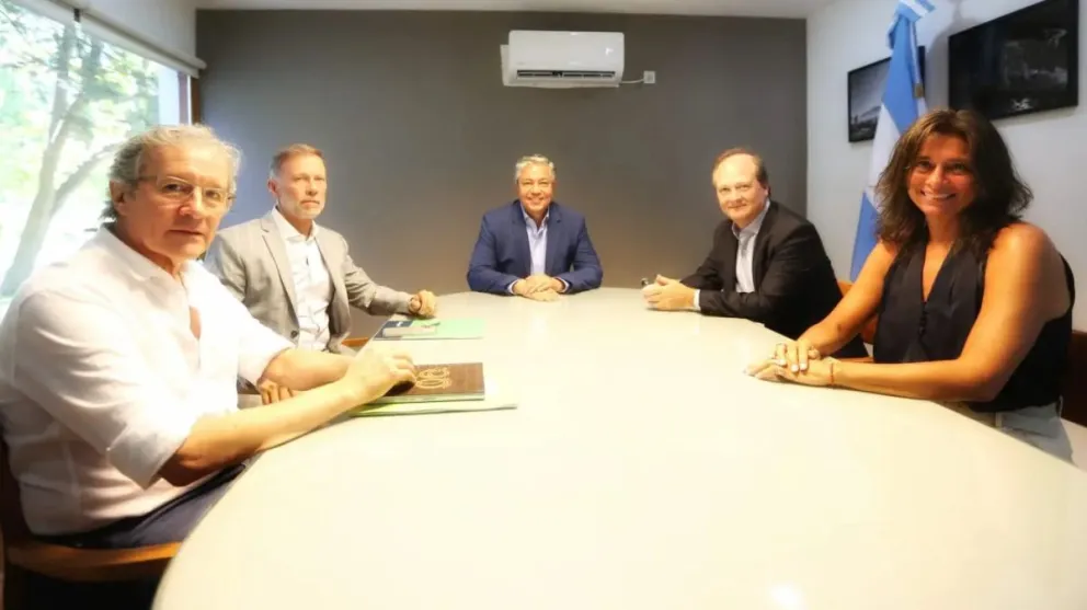 El encuentro permitió avanzar en algunas definiciones sobre el llamado a licitación de las represas del sistema Comahue. Foto: prensa Río Negro.