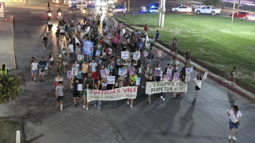 Reclamaron más celeridad a la justicia y el pronto juicio contra el imputado, Franco Nazareno Montoya. Foto: gentileza Centenaro Digital.