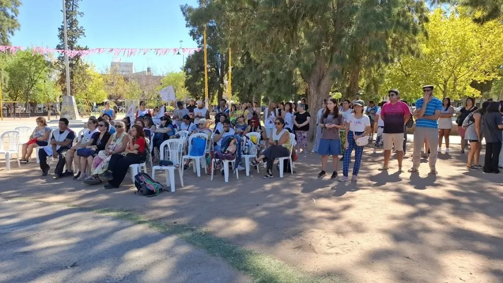 En la actividad se reclamo la reforma educativa en las escuelas técnicas. | Foto (Daniela Luján)