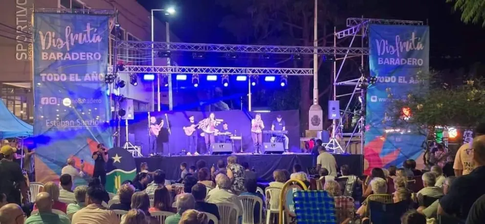 La delegación rionegrina tuvo un destacado papel durante su presentación del Pre Festival de Baradero 2025. Foto: gentileza.
