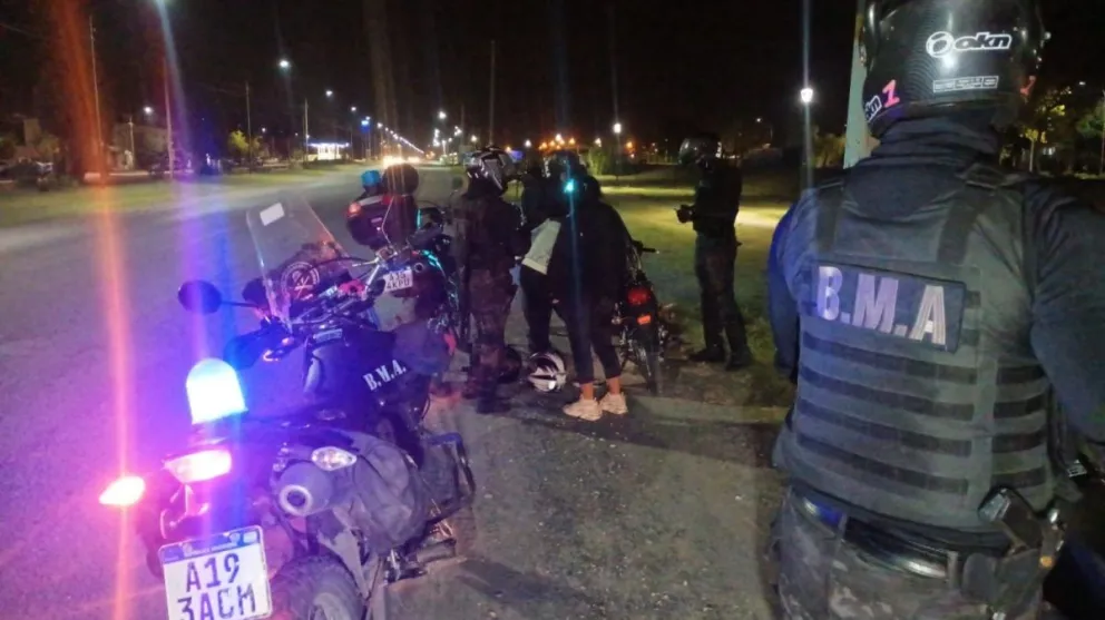 Los vecinos cansados de los ruidos molestos de motocicletas con caños de escape modificado realizaron la denuncia.| Foto (gentileza)
