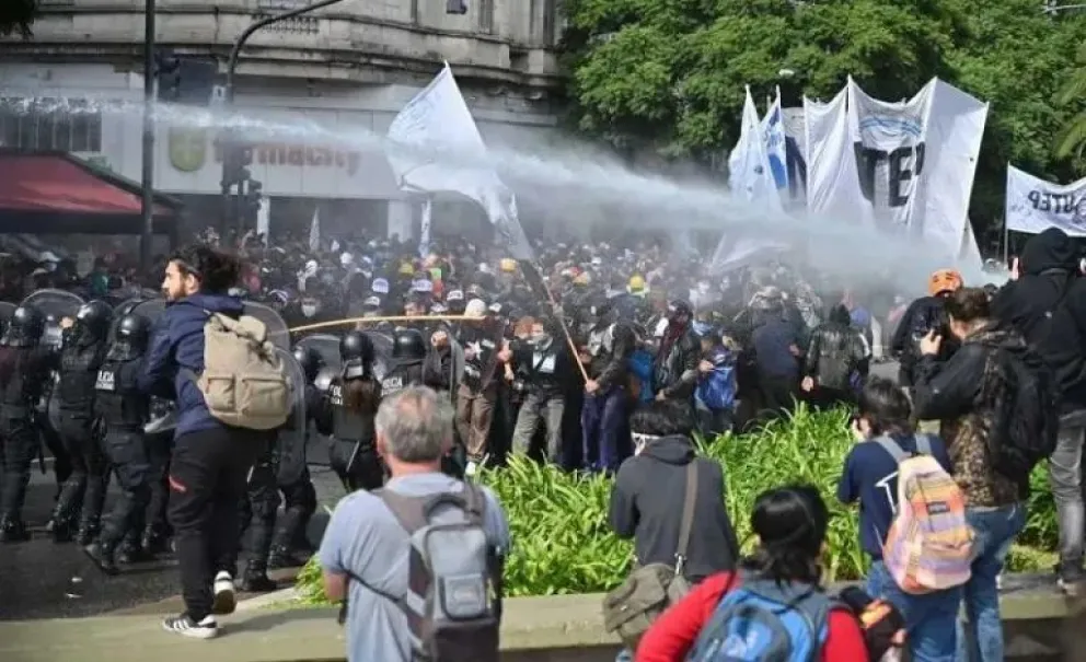 El Deliberante se manifestó en contra de los hechos violentos registrados ayer en Buenos Aires. (Foto archivo)