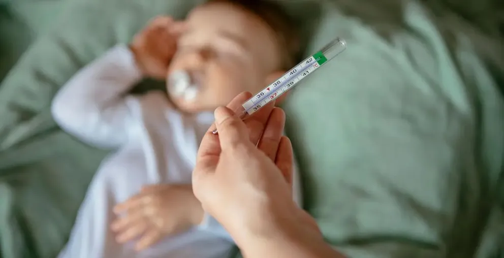 La bebé con meningitis se encuentra internada en el hospital y se contagió por no tener las vacunas al día. | Foto ilustrativa