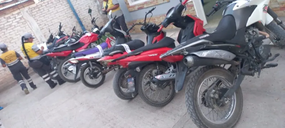 El objetivo de los operativos es sacar de circulación a las motos que tengan el "escape libre", por la contaminación sonora que generan. Foto: Prensa Municipalidad.