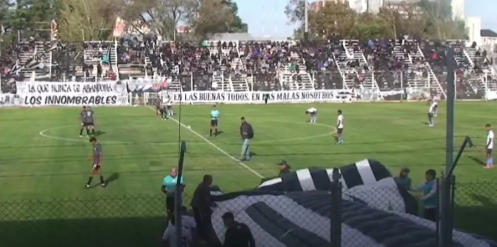 El partido fue transmitido gratuitamente vía streaming.