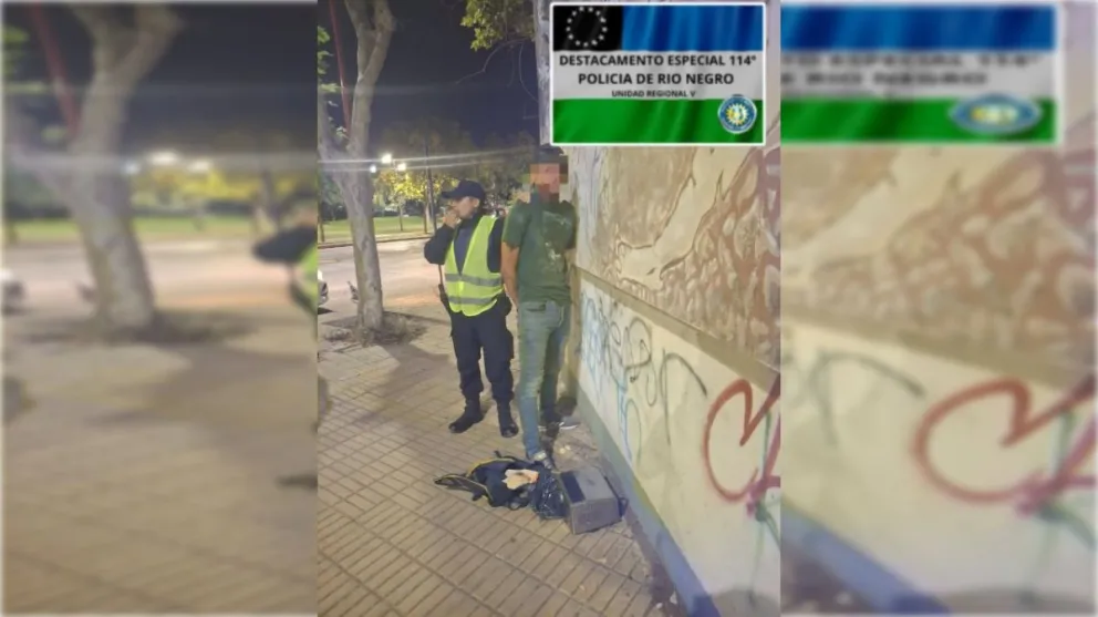 El hombre fue detenido a la espera de la audiencia de formulación de cargos.