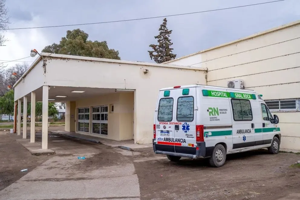 Ambos niños habían sido trasladados desde Allen el jueves por la tarde en un doble operativo de emergencia que incluyó ambulancias en “código rojo”.