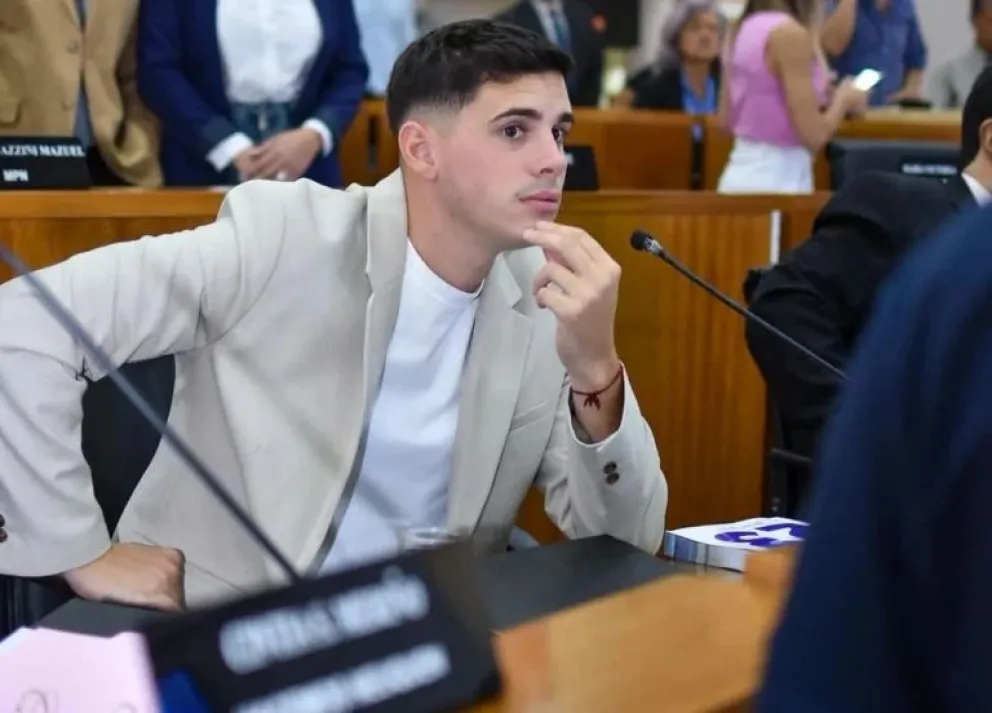 Joaquín Eguia, concejal de Fuerza Libertaria, contó como se encuentra el proyecto de ordenanza dentro del recinto (Imagen gentileza)