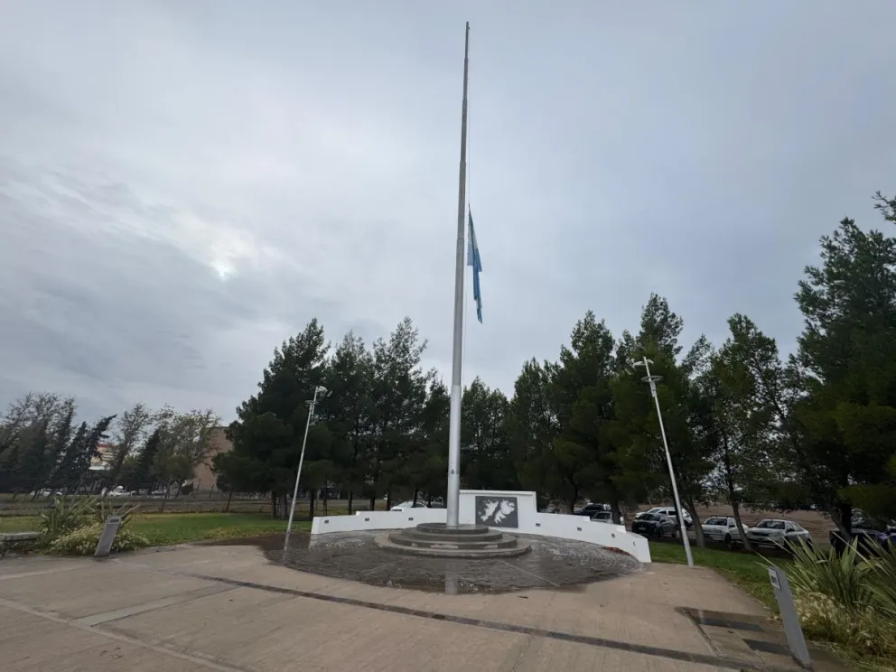  Cipolletti acompaña el homenaje a quien fue el primer pontífice argentino. | Foto gentileza