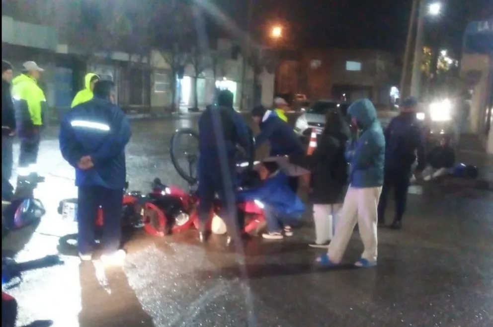 El choque se produjo en la esquina de Don Bosco y González Larrosa. Por qué se repiten este tipo de incidentes. Foto: gentileza.