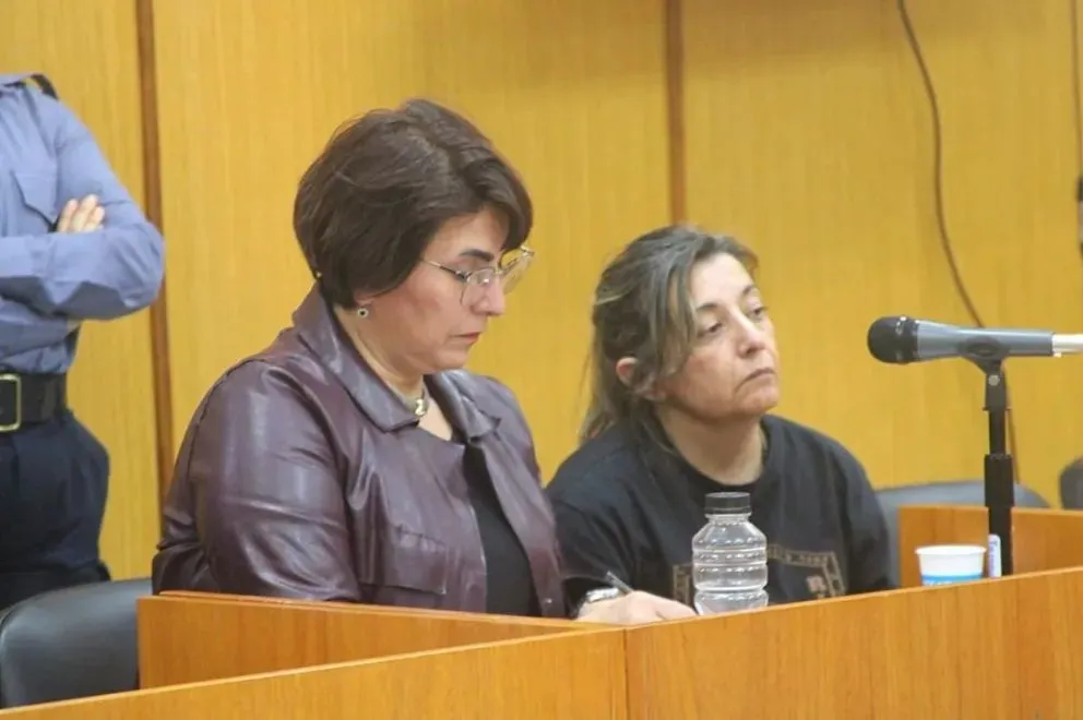 Mónica de la Canal pidió justicia y que no liberen a ninguno de los detenidos. Foto (Tania Domenicucci-ANR).