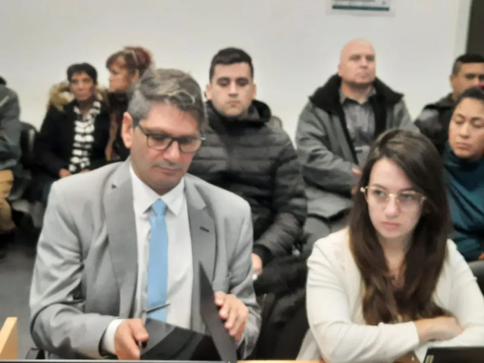 Damián Moreyra y una estrategia que busca sembrar dudas sobre los testimonios contra su defendido, el cabo Sosa.