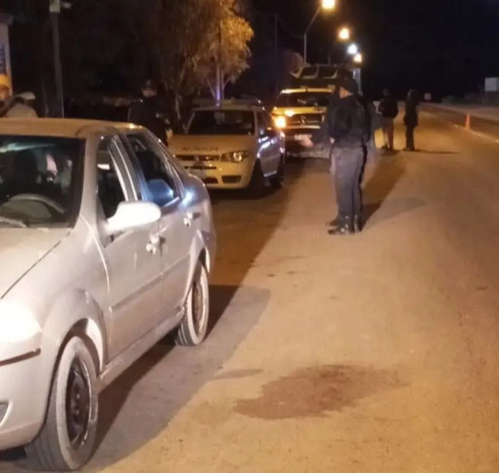 Disparos y detenidos en Ruta 6: un camionero fue atacado por el conductor de una camioneta. Foto (gentileza).