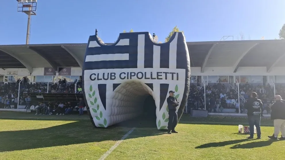 El partido arranca  a las 20,30 hs. Dirigirá el Sanjuanino Pablo Núñez. | Foto Daniela Luján para CIPO360