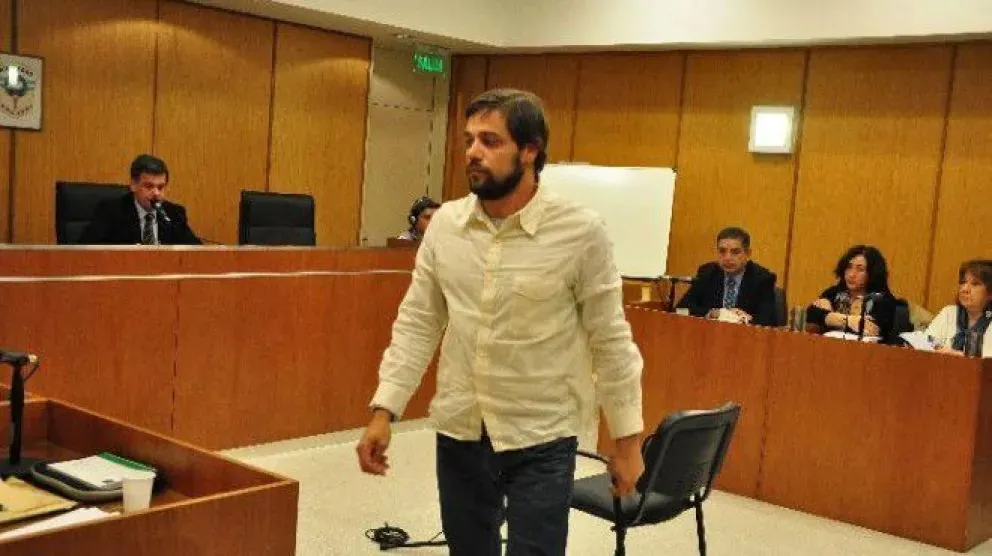 Jorge Chechile fue condenado por el homicidio de Paola Acuña en 2012. Nunca cumplió la pena. La orden de captura sigue vigente desde 2014. Foto: gentileza ANR.