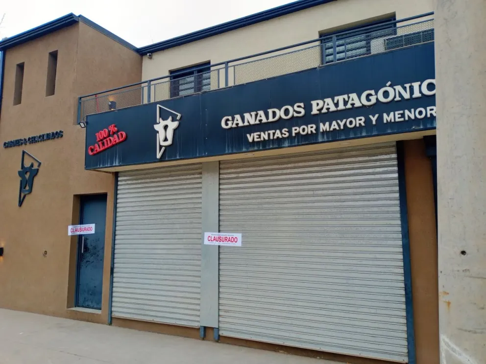 El local clausurado se encuentra en Circunvalación y Capitán Gómez. Foto: gentileza FM Master Cipolletti.