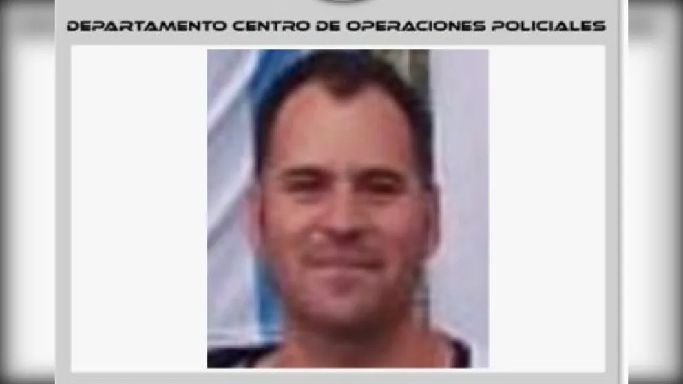 Carlos Uribe tiene 44 años, mide 1,74 m, y fue visto por última vez el viernes pasado en la Terminal de Cipolletti. Foto: Policía de Neuquén.