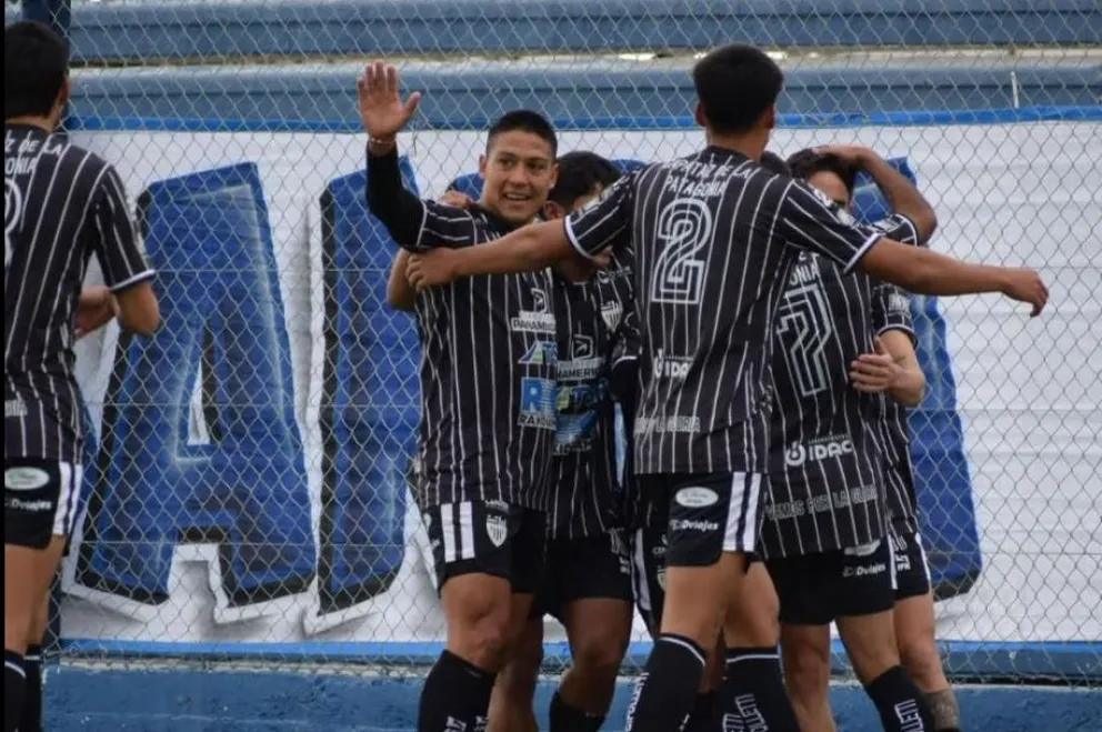 Cipo recibe a Kimberley desde las 15.30 en la Visera. Foto: gentileza Club Cipolletti.