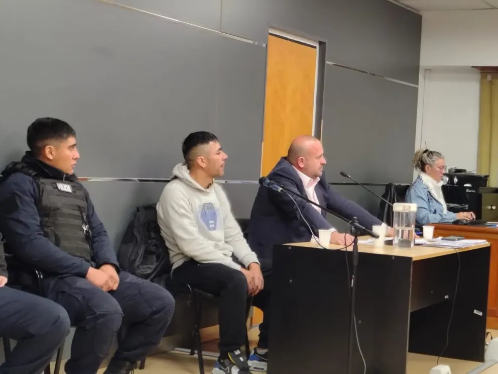 Imperturbable: Castillo siguió las alternativas de la audiencia sin demostrar emociones. Foto: Cipo360.