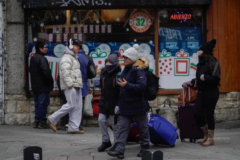 Con la llegada de vuelos directos desde Brasil, arrancó la "alta" en Bariloche 