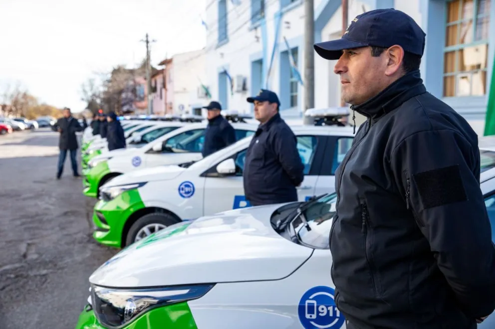 La policía rionegrina sumó 40 nuevos patrulleros: cinco llegan a las comisarías de Cipolletti y otras cuatro se distribuirán en el Alto Valle Oeste.