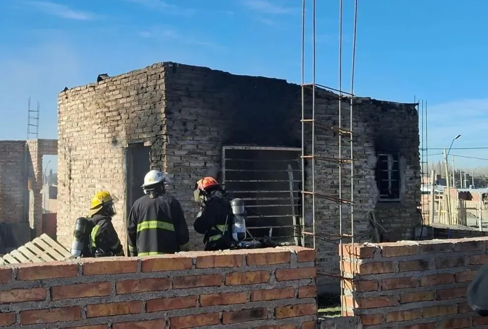 También aceptan donaciones de mesas, sillas, fuentes, cubiertos y de ropa. (Foto gentileza)