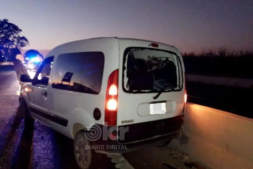 El hecho de tránsito ocurrió minutos antes de las 8 en el Km. 1142 de la Ruta 22.