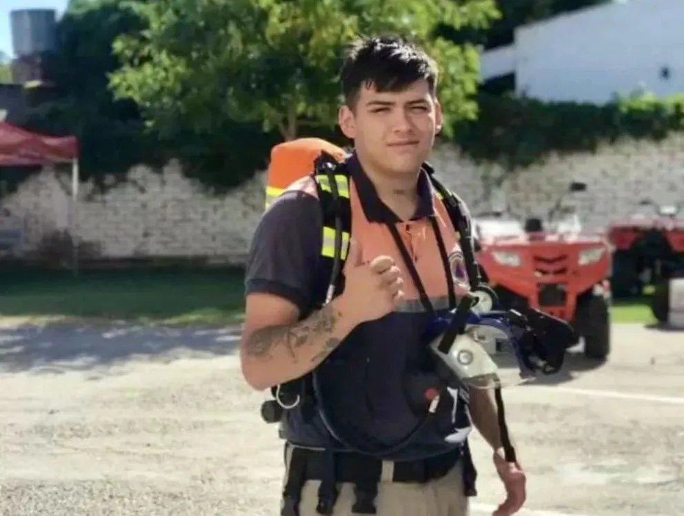 Gabriel Cares tenía 20 años y trabajaba en Protección Civil del municipio. Falleció dos días después del choque, producto de las graves heridas que recibió. Foto: gentileza.