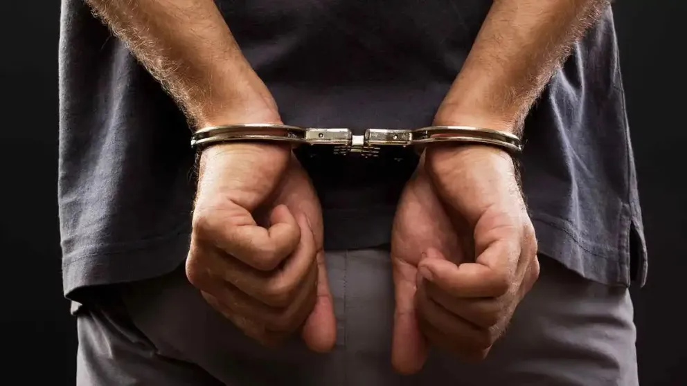 El imputado atacó a las víctimas con un cuchillo de 25 centímetros y les produjo graves lesiones. A pesar de eso, la jueza de Garantías le otorgó un régimen de prisión domiciliaria hasta que se defina el proceso. Foto: archivo.