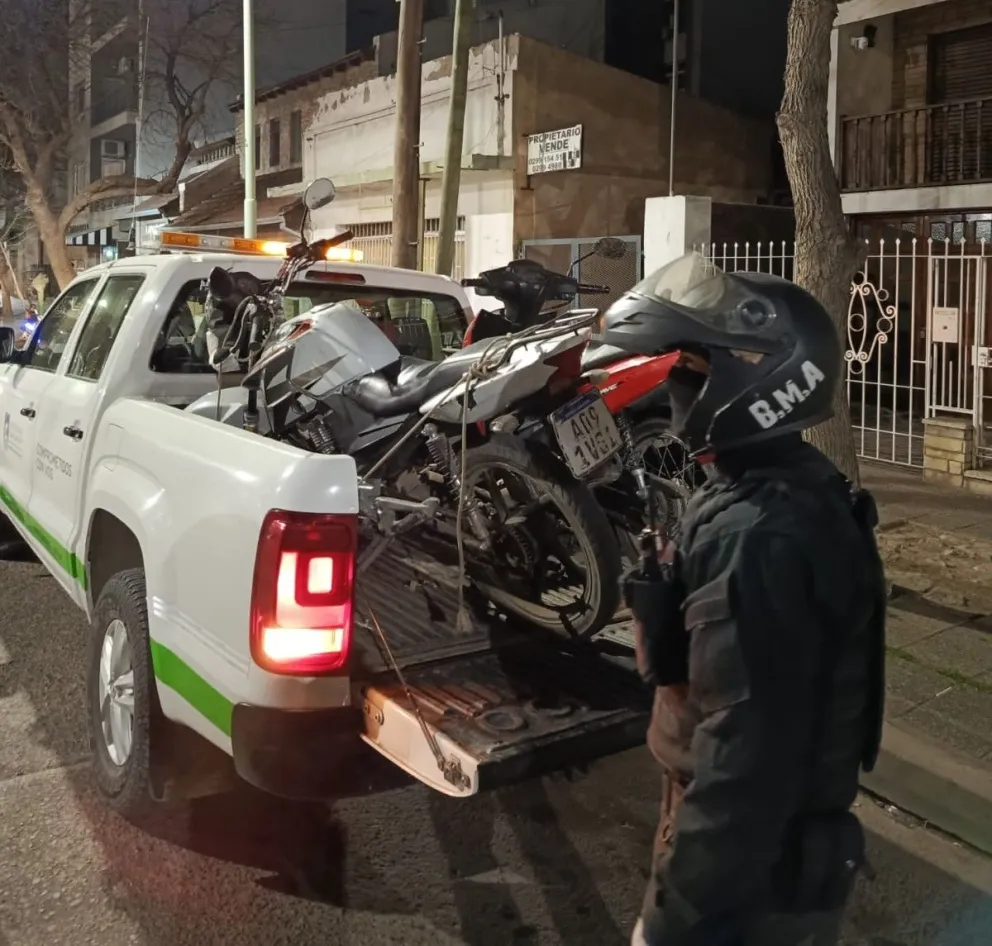 La BMA acompañó a Tránsito en los controles para reforzar la seguridad. (Foto Policía de Río Negro)