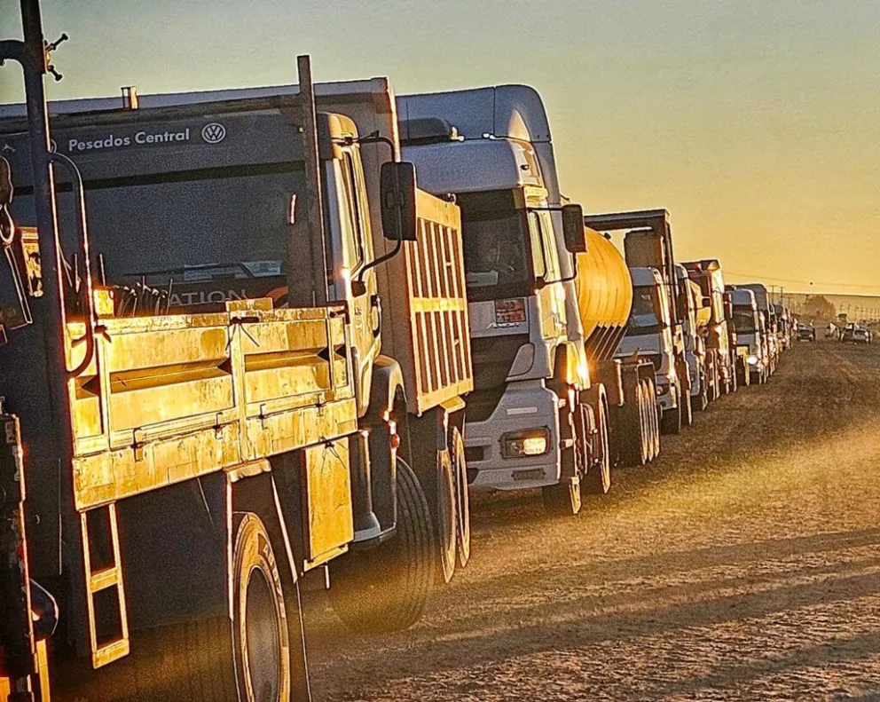 El sindicato paraliza el transporte de cargas en el área de Vaca Muerta. Foto: gentileza.