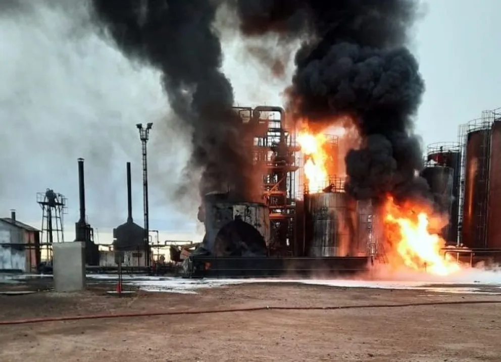 La explosión provocó la muerte de tres trabajadores que se dirigían hacia "la precaria instalación" anti incendio que había en el lugar, aseguró la fiscalía. Foto: archivo.