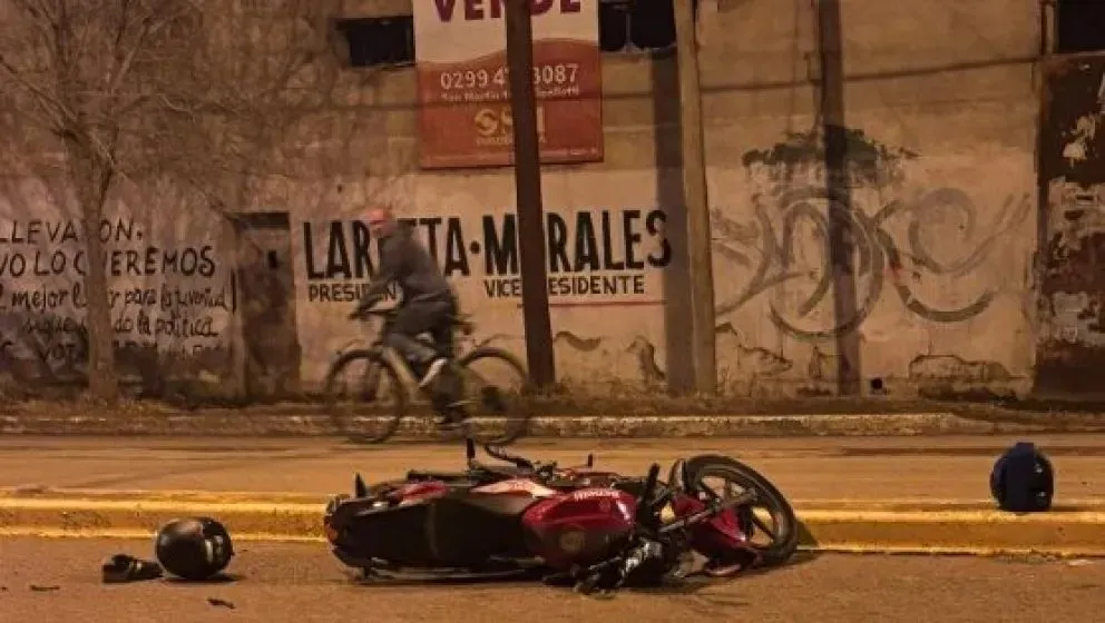 La niña y una de las ocupantes de la moto fueron hospitalizadas.