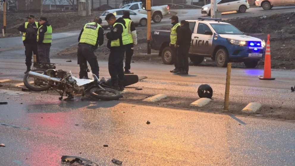 La víctima, una mujer de 53 años, regresaba de dejar a su hijo en el colegio industrial de Centenario. Foto: archivo.