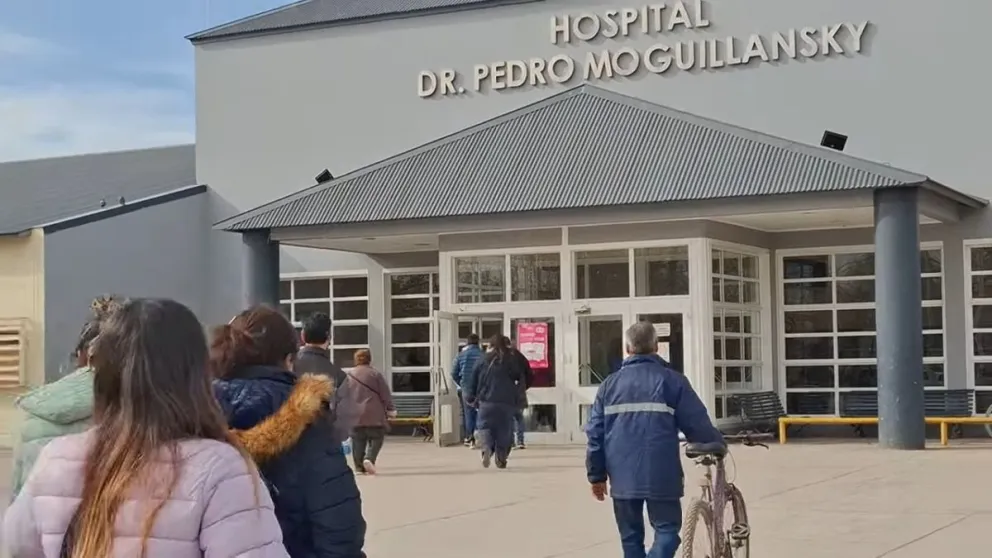 Avanza la causa por amenaza al hospital: hallan celular y sustancia inflamable. | Foto Cipo360