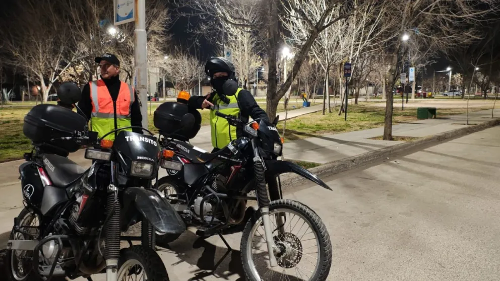 Para recuperar sus motos los dueños deben colocarle un escape reglamentario. (Foto Municipalidad de Neuquén)