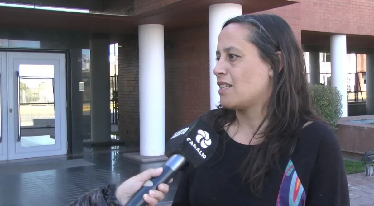 Julieta Katcoff, del bloque PTS&ndash;Frente de Izquierda